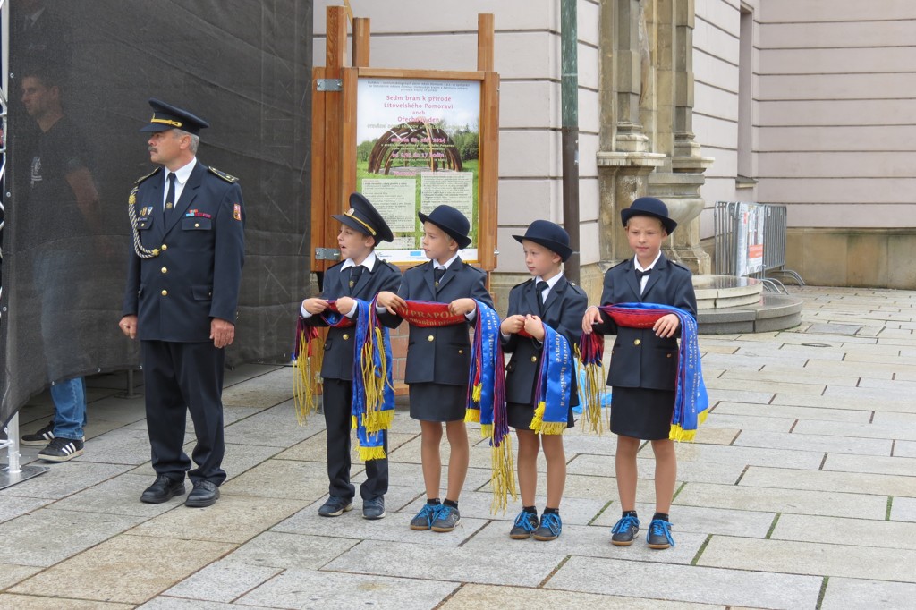 Oslava a žehnání praporu OSH Olomouc 070